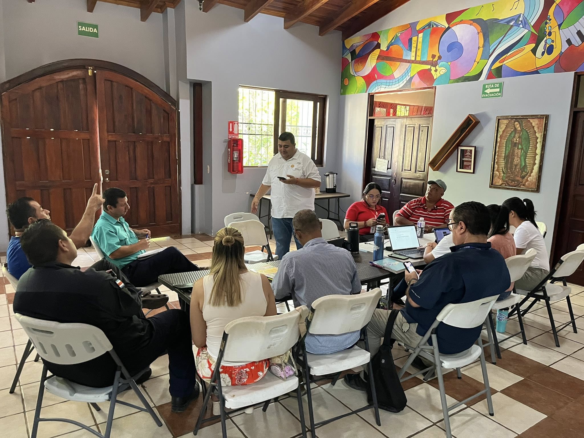 El Alcalde presidió la reunión